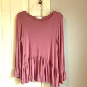 Ginger G long sleeve ruffle blouse size Large.